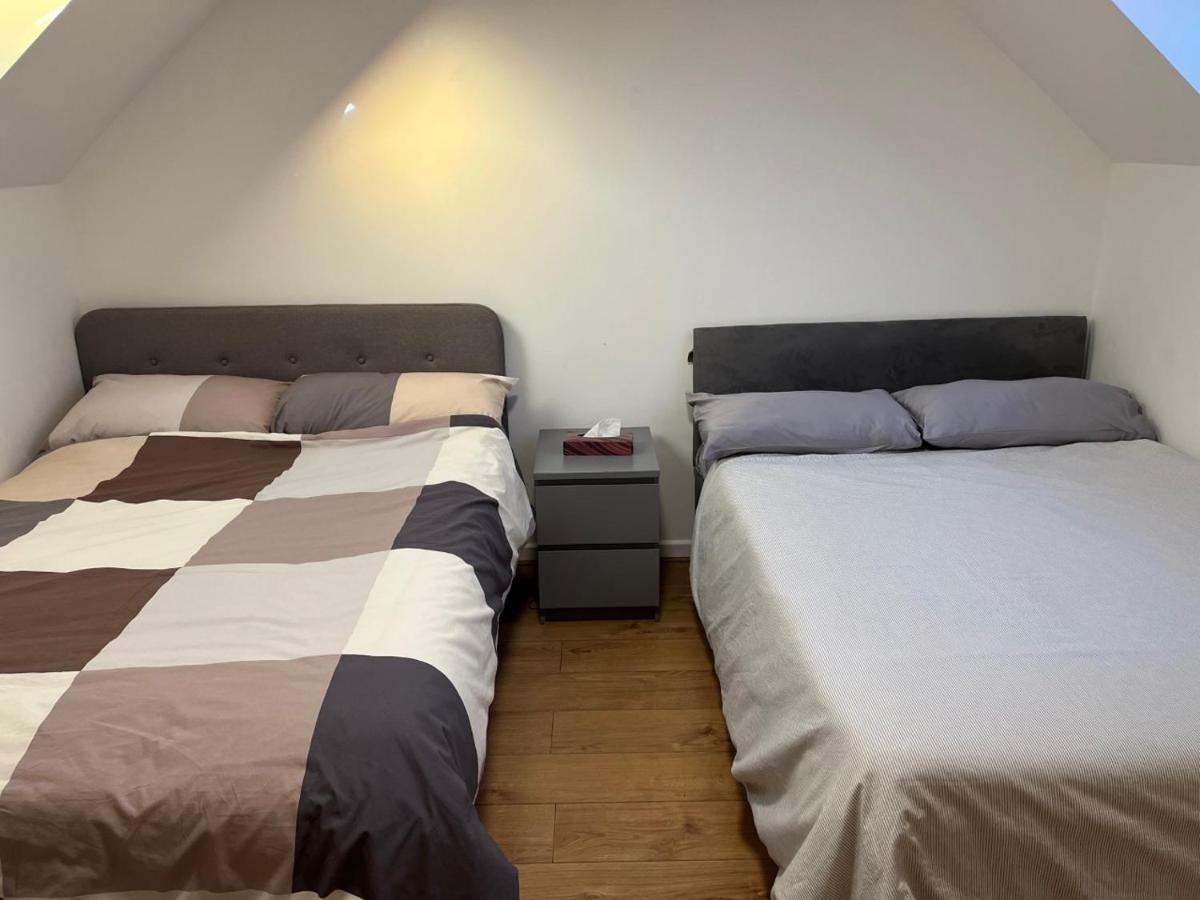 Three Bedroom House In Tooting By Star Apartments Лондон Экстерьер фото